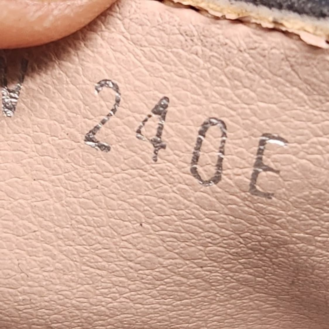 H 에스콰이어 포트폴리오 여성 펀칭 스니커즈 240 상품이미지6