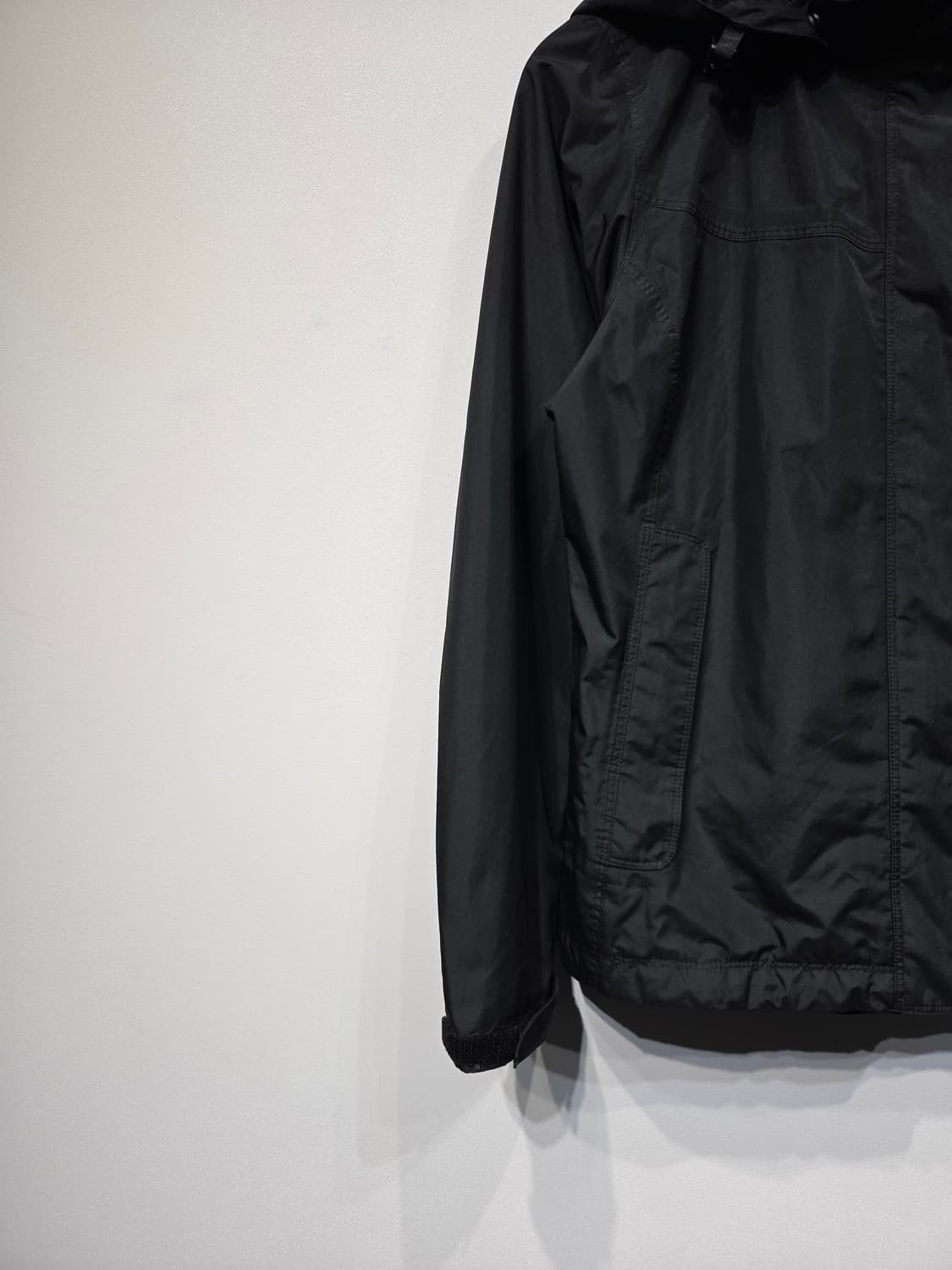 NEPA 네파 블랙 바람막이 자켓 상품이미지4