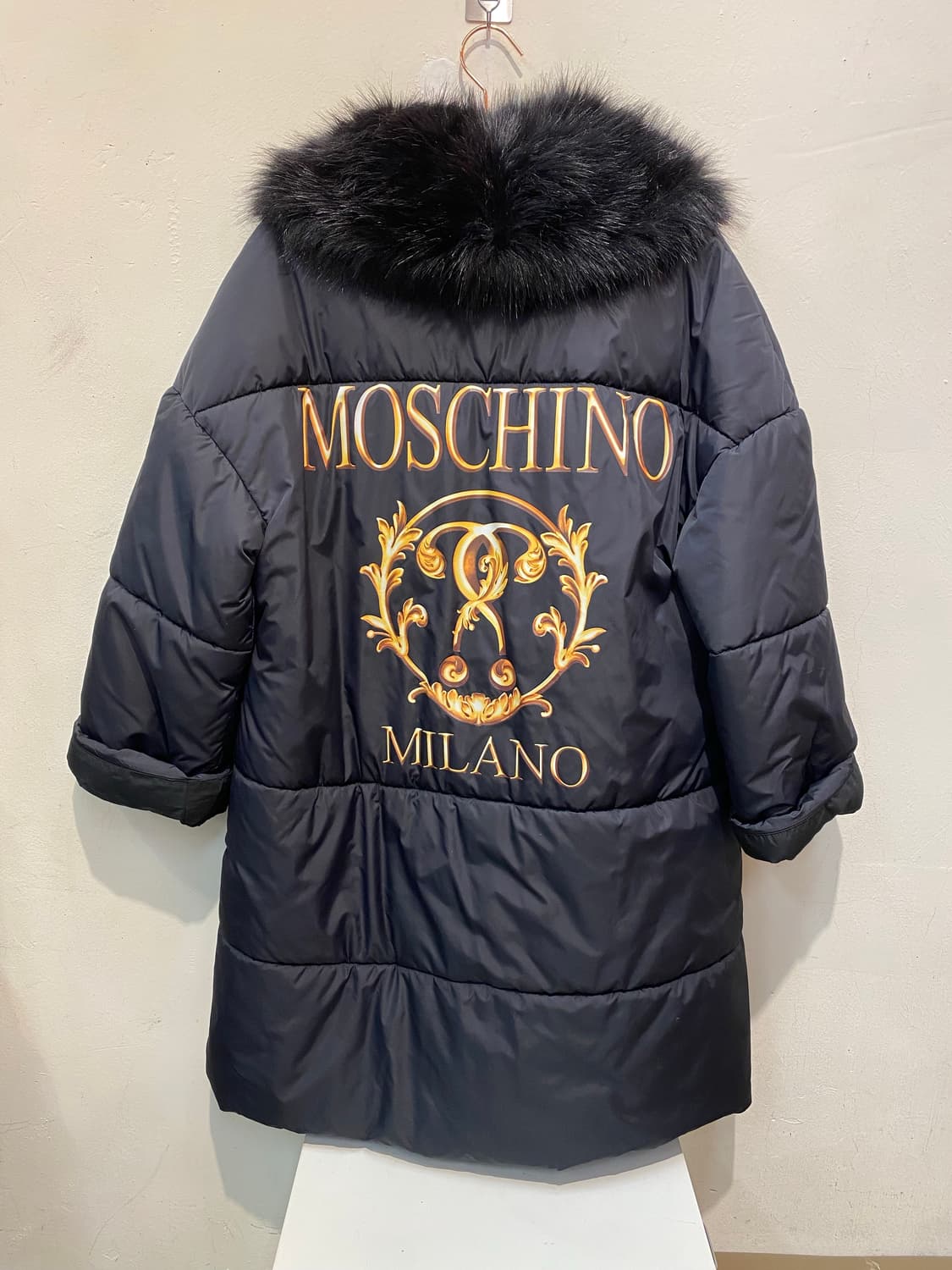 모스키노 블랙 패딩 코트 38(정품) 상품이미지1