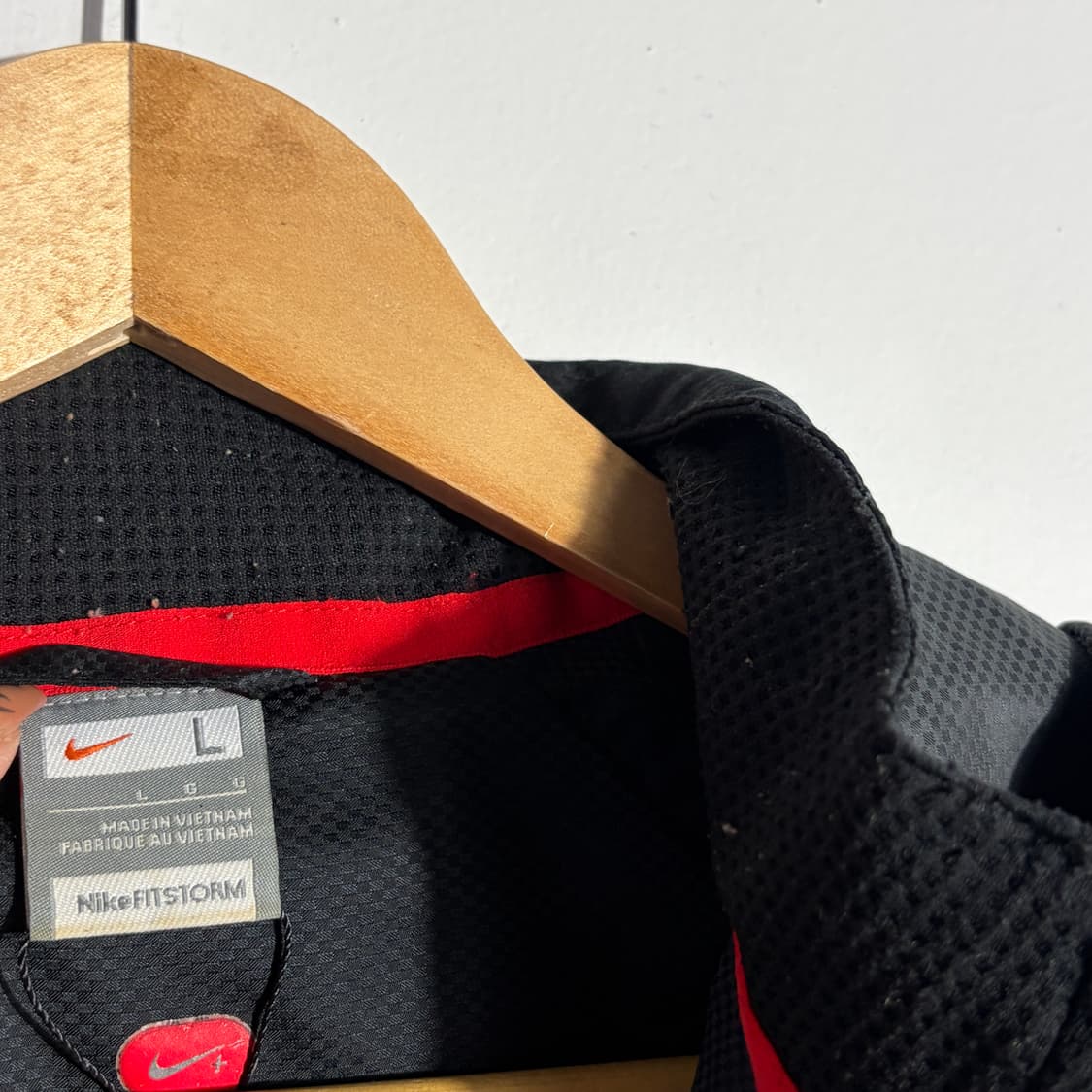 나이키 블랙 레드 포인트 후드 바람막이 자켓 상품이미지4