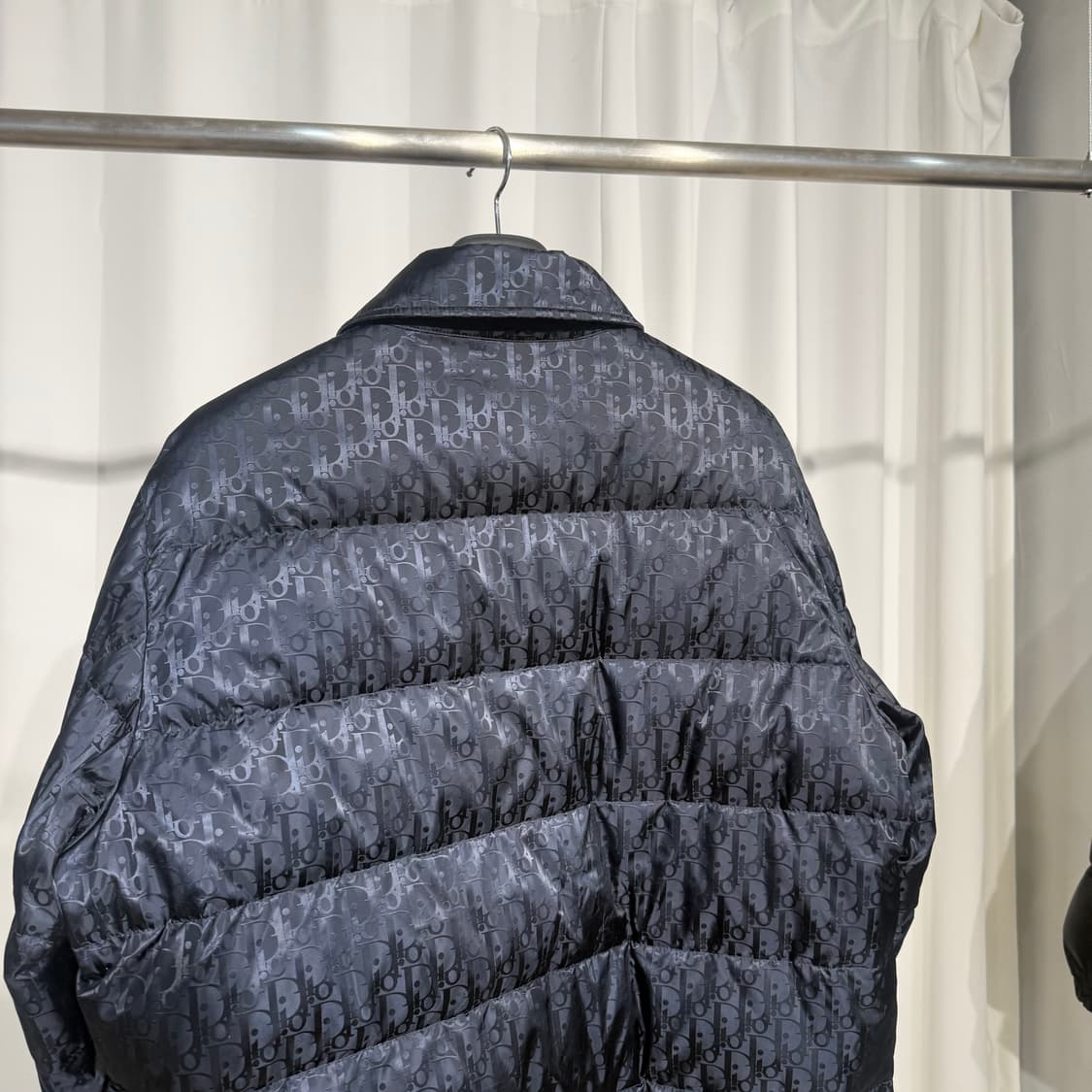 (115) 디올 오블리크 퀄티드 패딩 상품이미지3