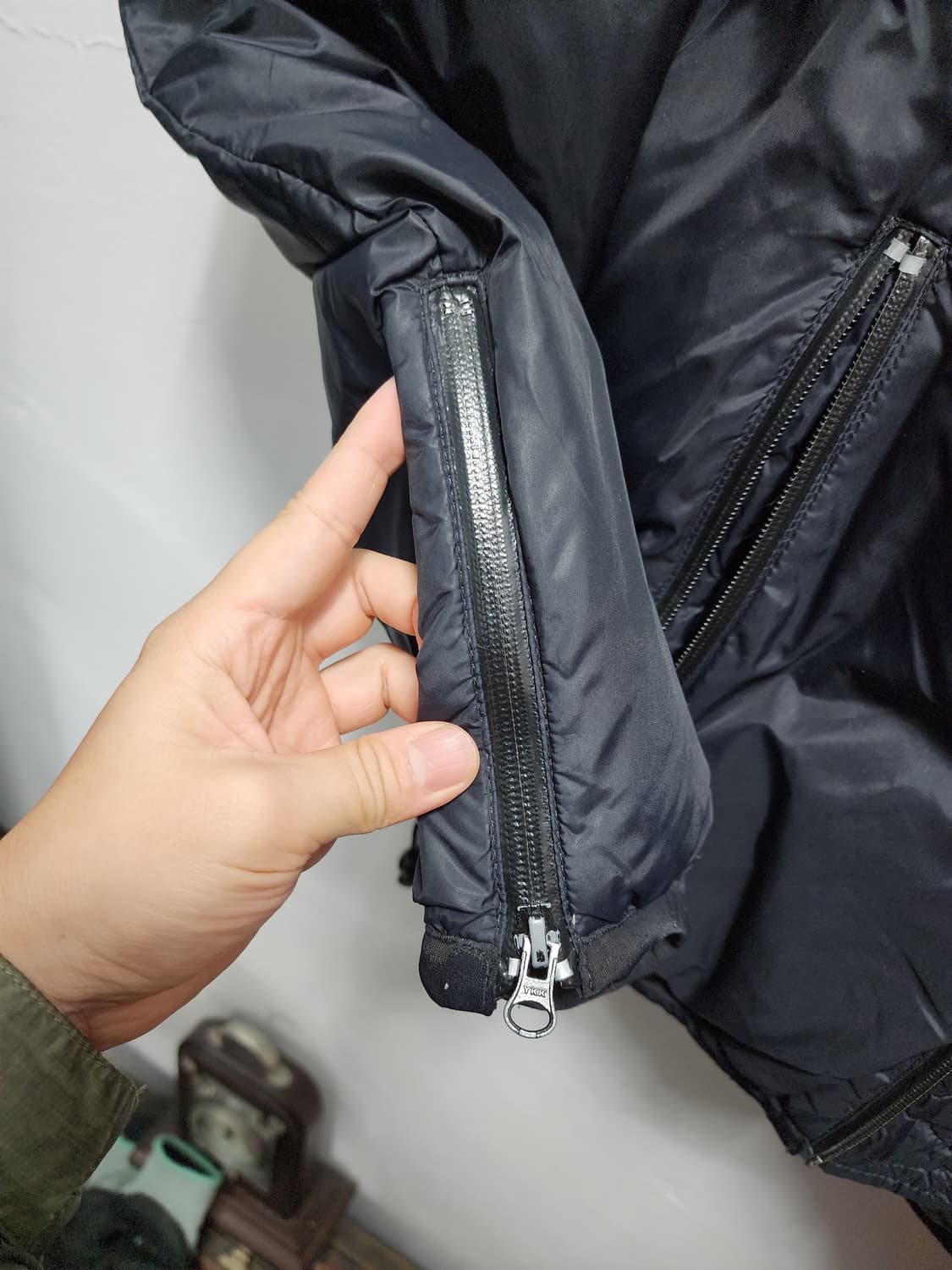 디스퀘어드2 메이플 올블랙 패딩 상품이미지6