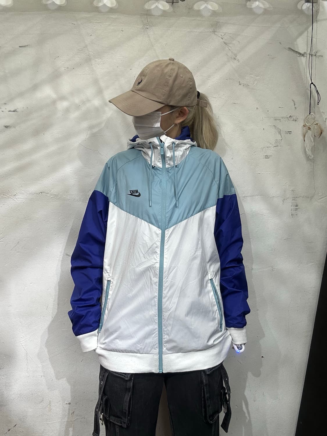 나이키 화이트 블루 테크팩 윈드러너 바람막이 후드 트랙 자켓 XL 상품이미지2