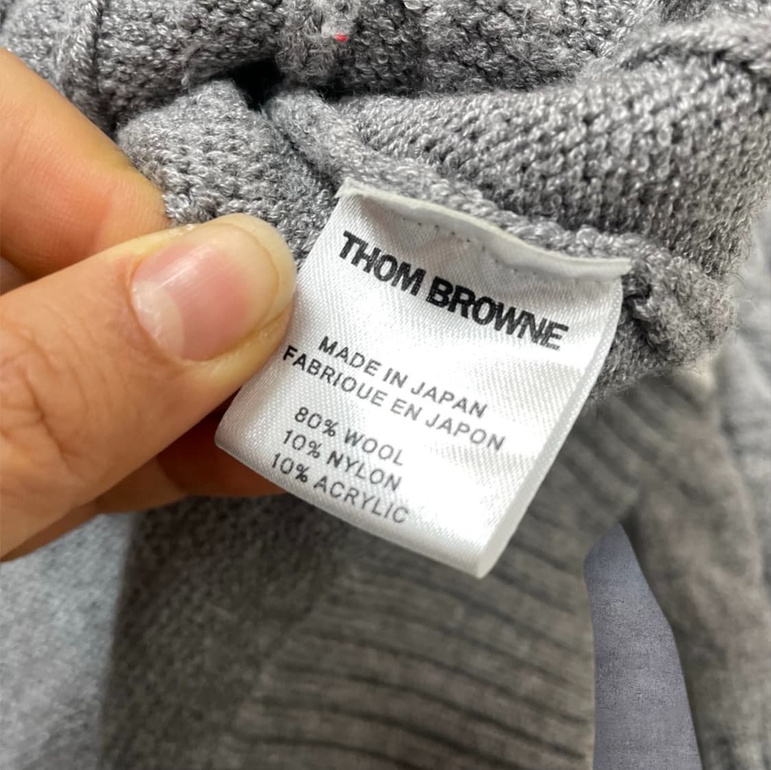 톰브라운 그레이 사선 케이블 브이넥 가디건 상품이미지2