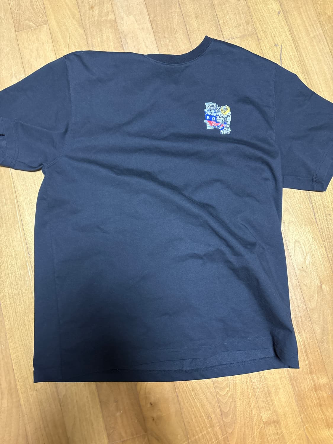 아더에러 스페이스 1.0 홍대 티셔츠 블랙 상품이미지3