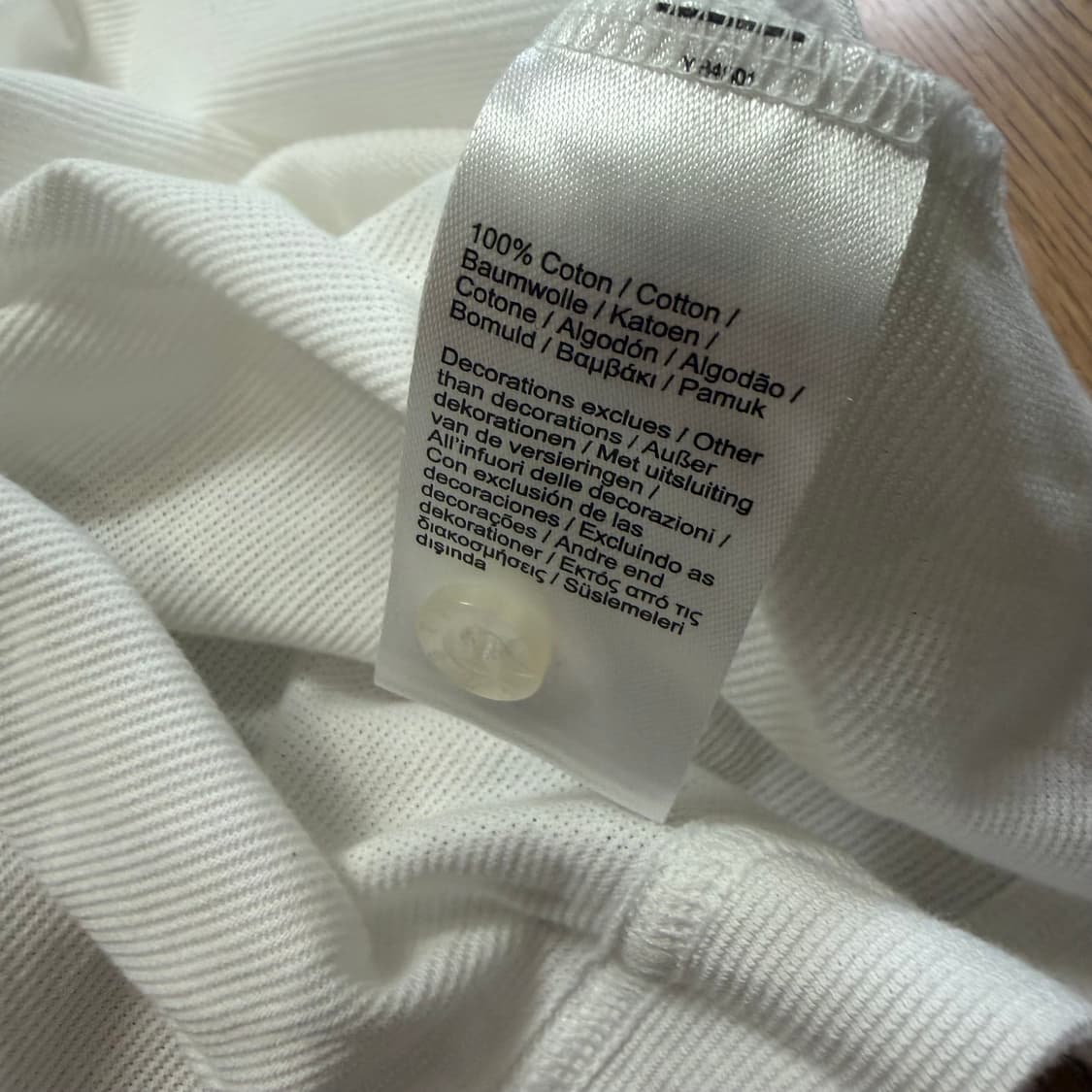 라코스테 화이트 피케 폴로 셔츠 상품이미지3