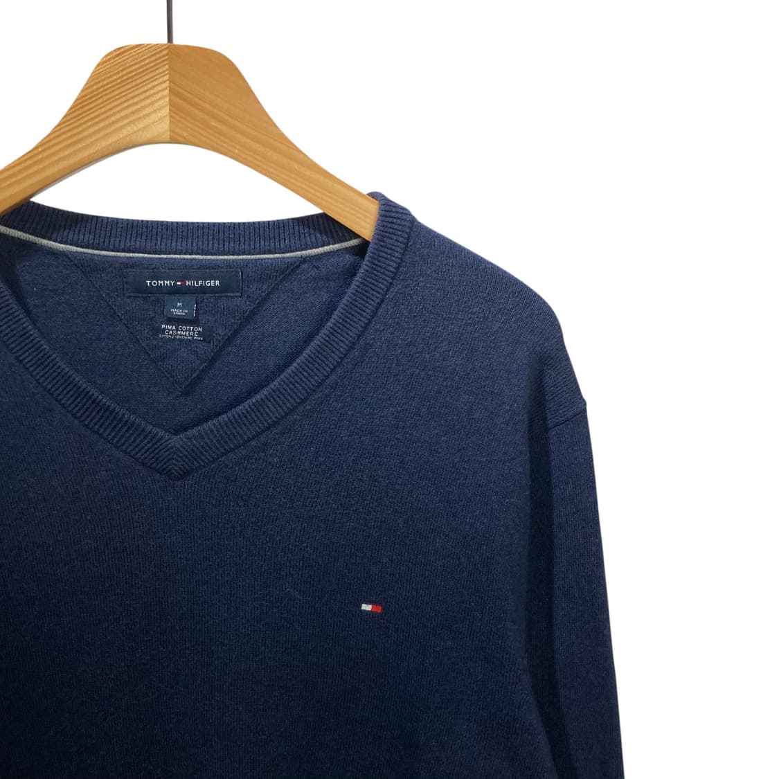 타미힐피거 네이비 브이넥 니트 상품이미지3