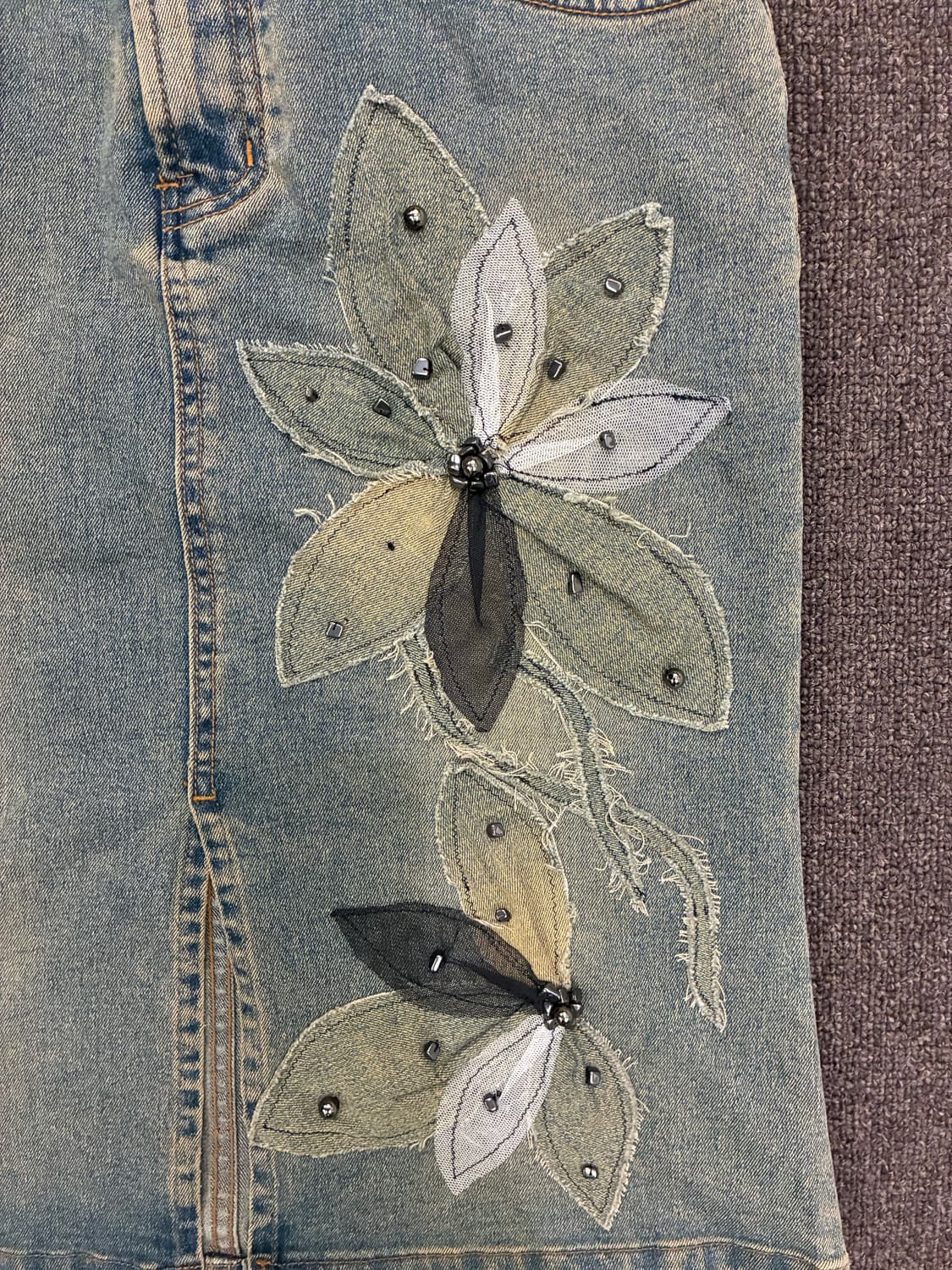 OS)Japanese vintage 여성 꽃 자수 비즈 디테일 미디 치마 상품이미지4