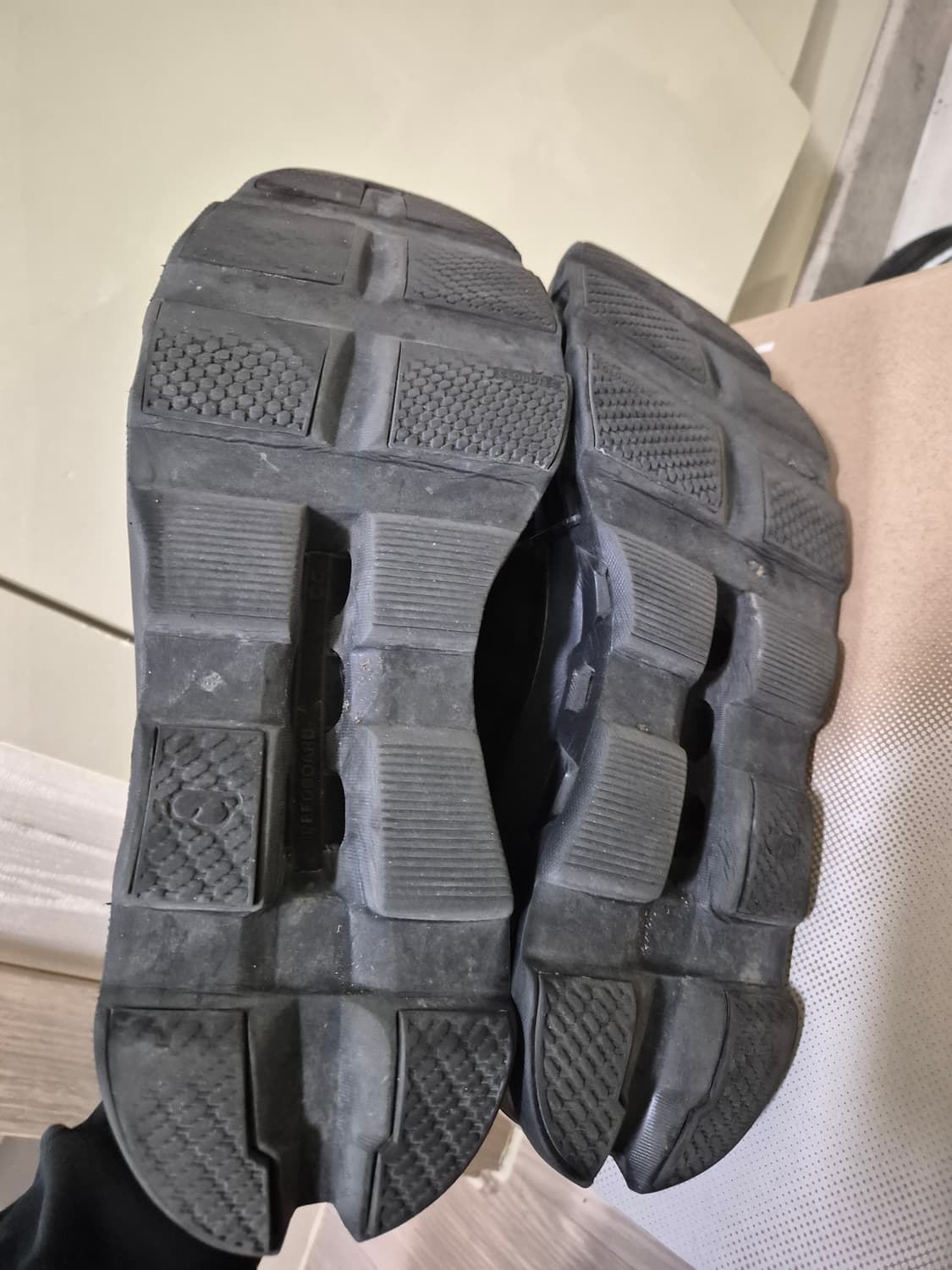 온러닝 클라우드몬스터 보이드 290 상품이미지4