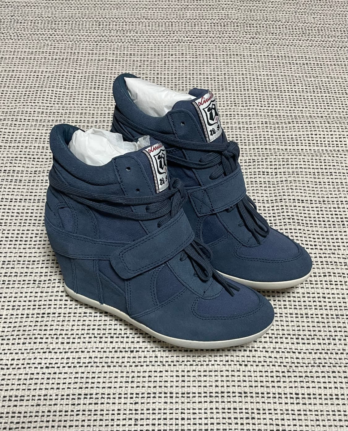새상품 Ash bowie suede  navy sneakers 37 상품이미지3