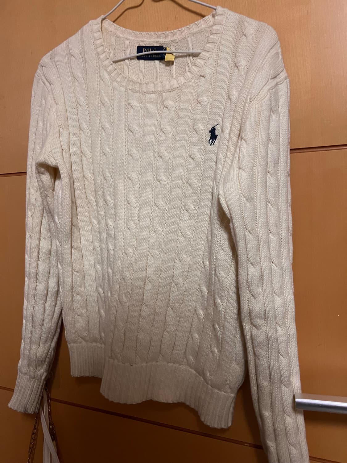 폴로니트 상품이미지1