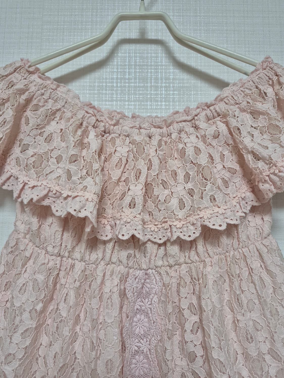 리즈리사 초고전휘귀템 히메갸루 딸기우유 핑크 레이스 오프숄더 탑입니다♡♡ 상품이미지3
