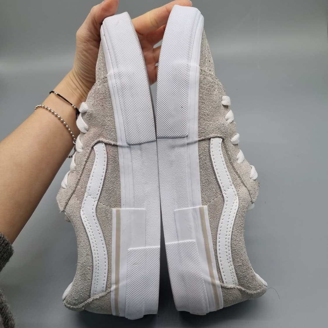 반스 스케이트 로우 아이보리 남성스니커즈260 상품이미지5