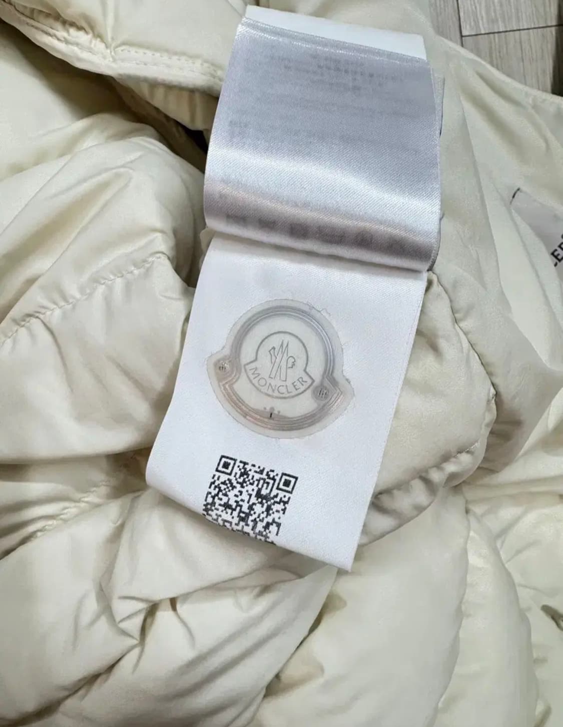 몽클레어 예레스 상품이미지2