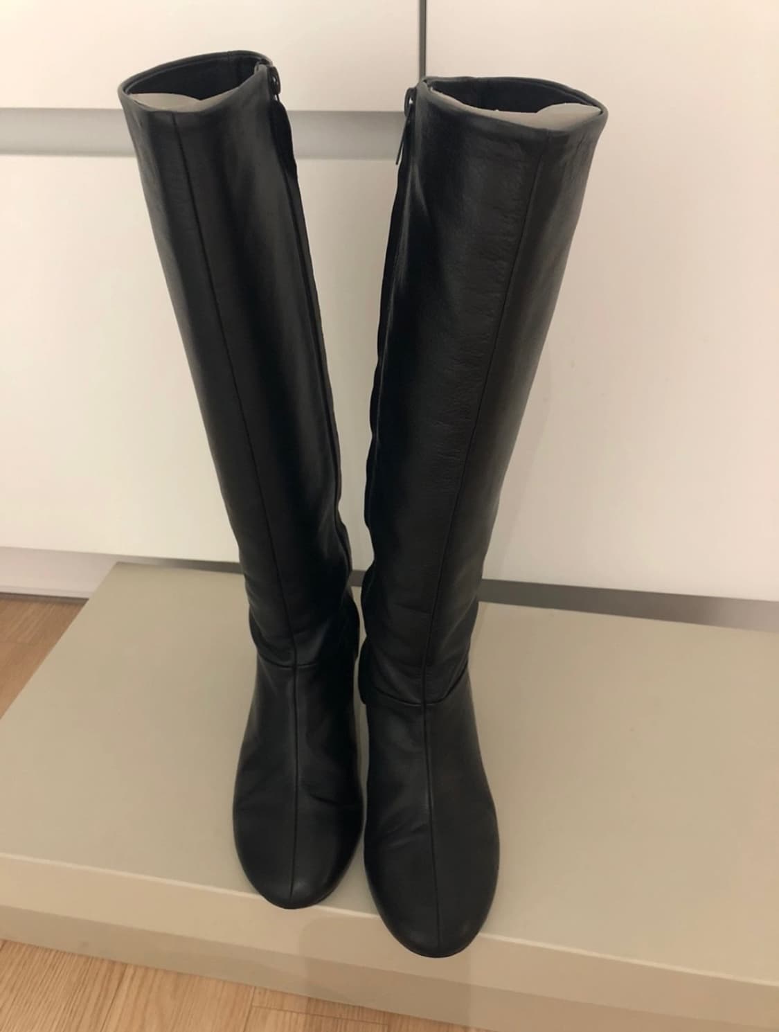 COS 가죽 롱부츠 상품이미지1