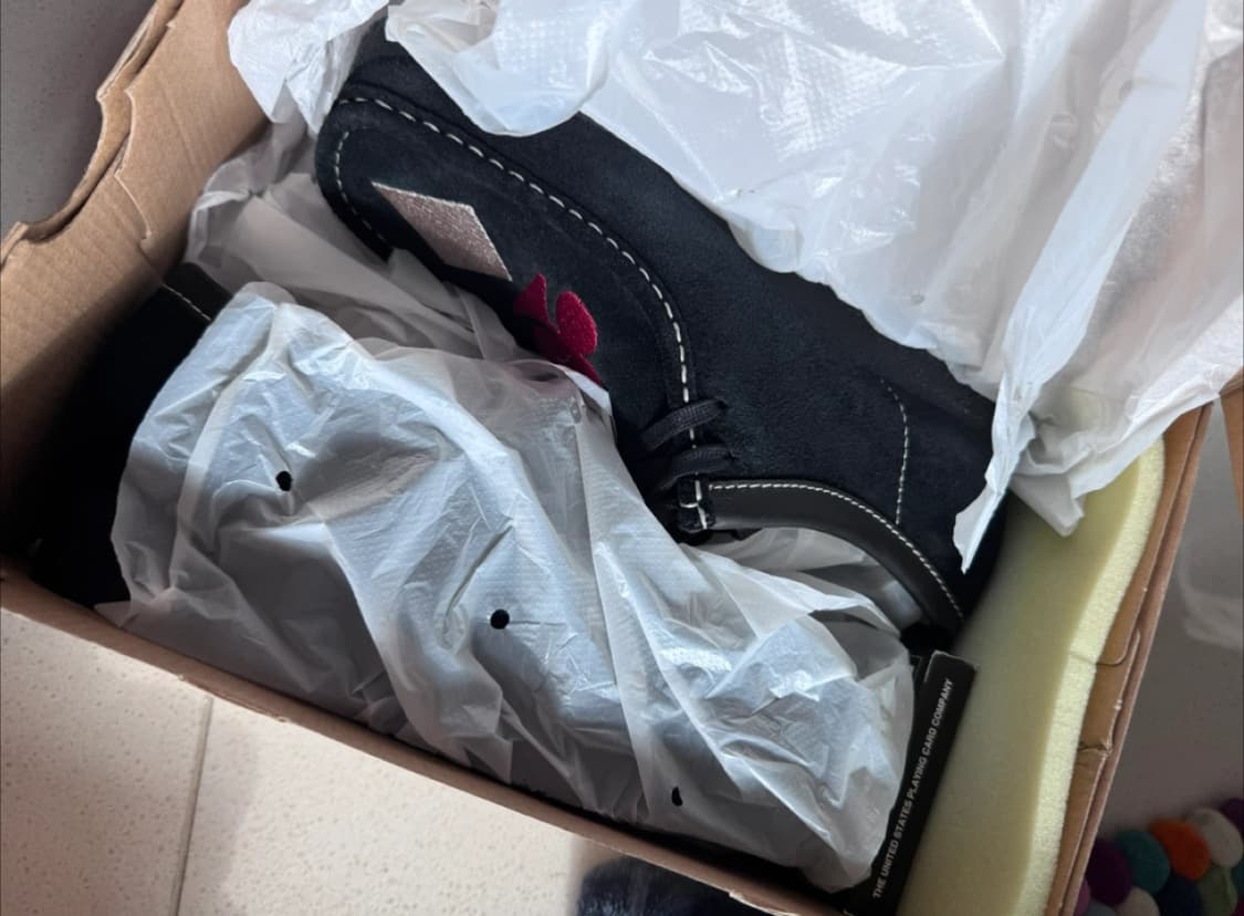 스투시 클락스 왈라비 260 상품이미지1