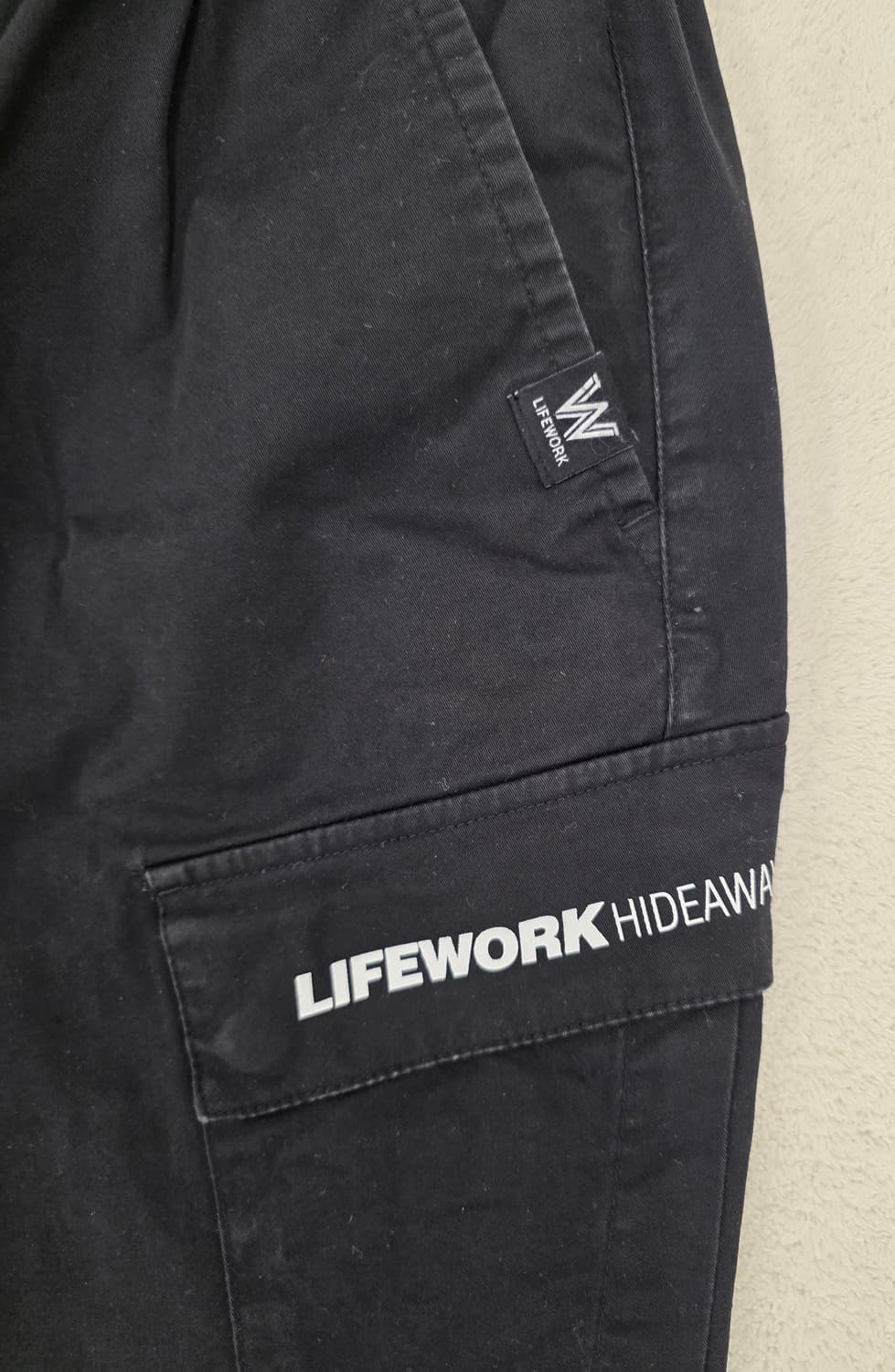 라이프워크 하이드어웨이 카고조거팬츠.
싸이즈 30~32 상품이미지3