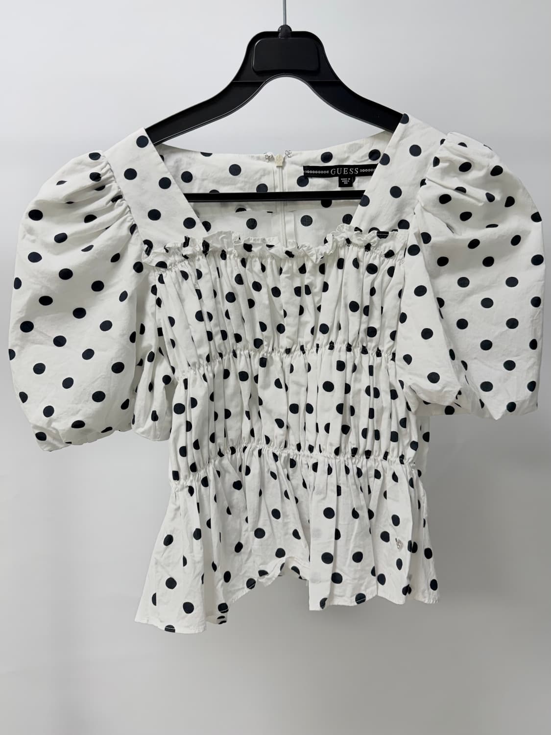 게스 스퀘어넥 셔링 도트 블라우스 (XS/수지블라우스) 상품이미지2