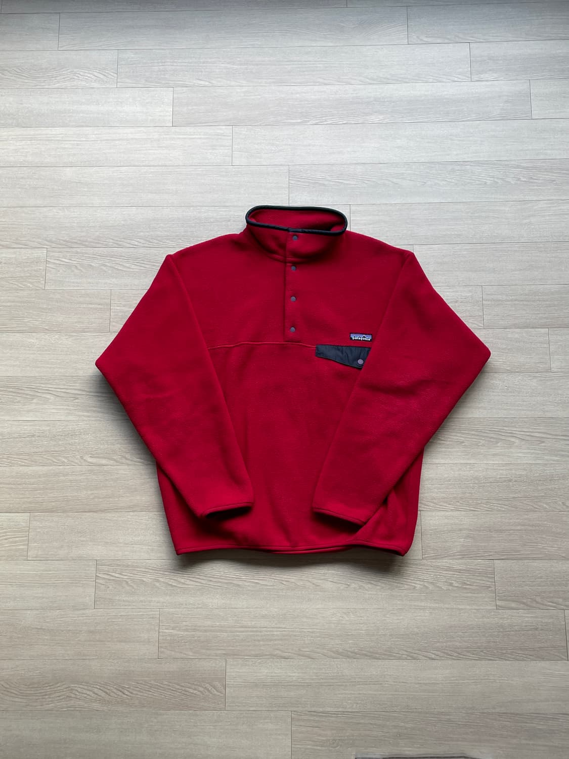 파타고니아 신칠라 레드 블랙 퍼플 상품이미지1