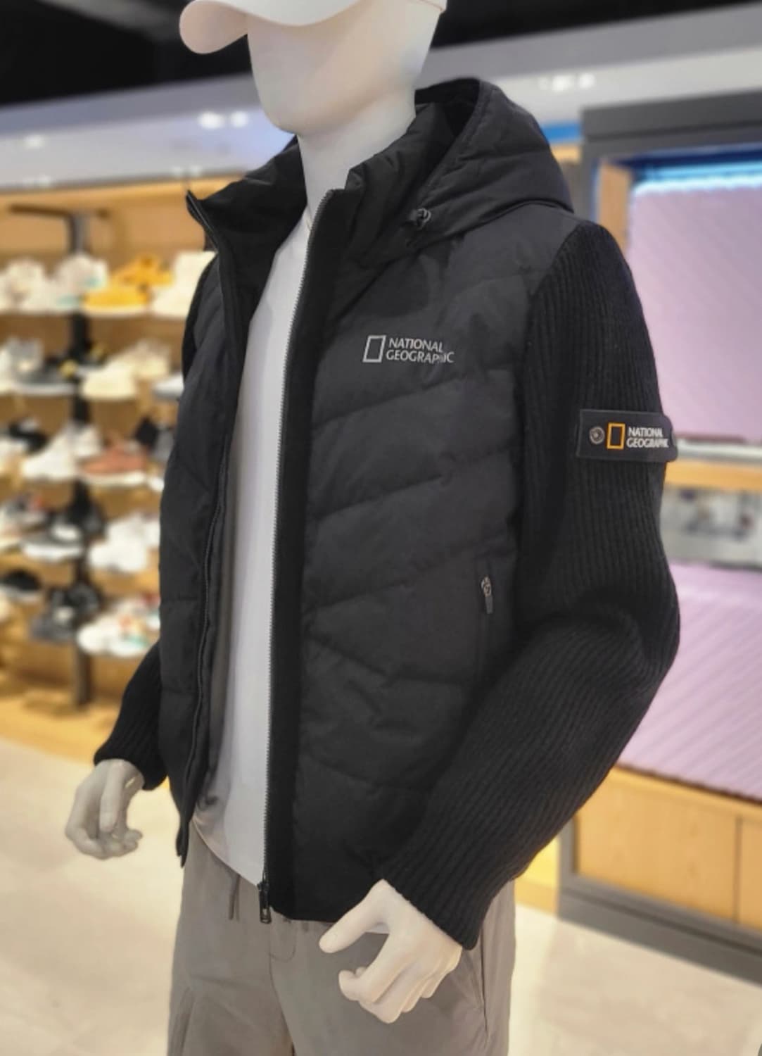 내셔널지오그래픽 경량패딩 상품이미지1