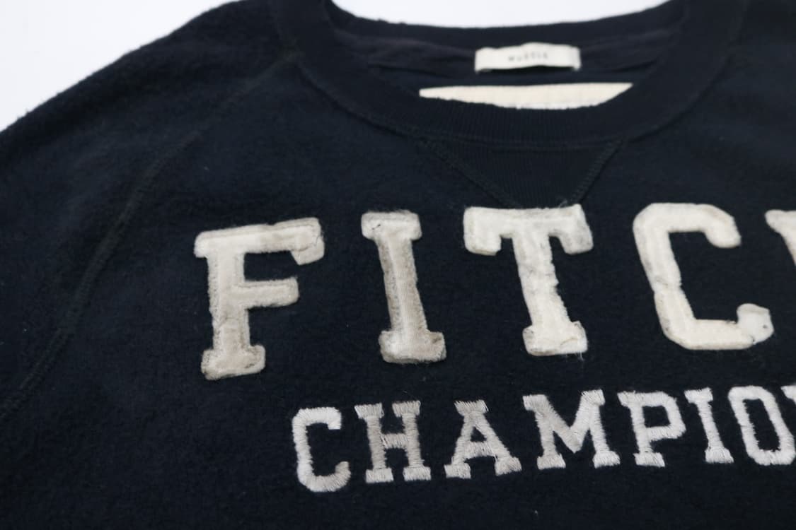 아베크롬비 앤 피치 빈티지 네이비 챔피언 자수 맨투맨 (M) 상품이미지5