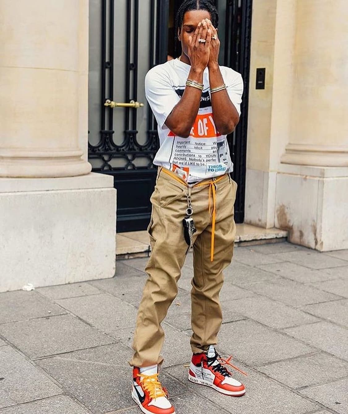 로에베 Fire of youth 아나그램 반팔 티셔츠 판매 합니다. 상품이미지1