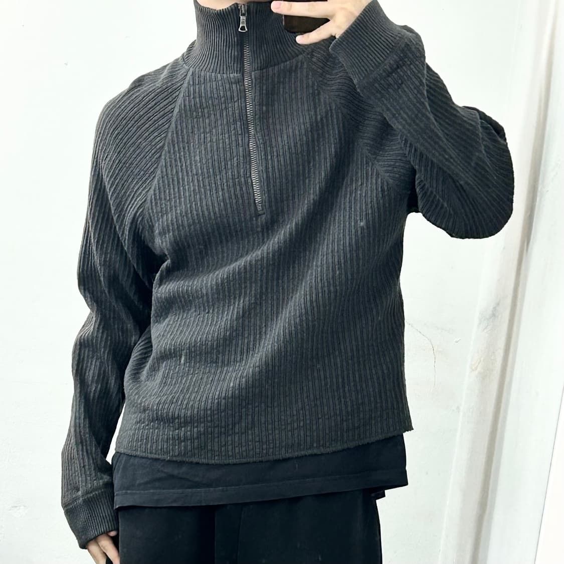 아워레가시 하프 집 터틀넥 니트 상품이미지1