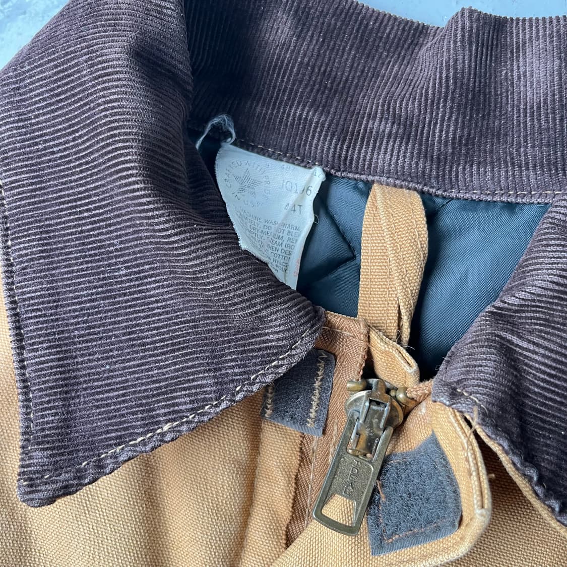 올드 칼하트 JQ196 아크틱 자켓 상품이미지6