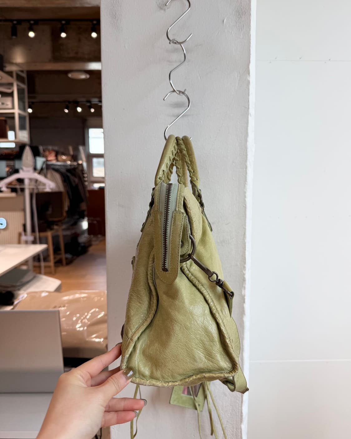 발렌시아가 그린 클래식 시티 모터백  상품이미지6