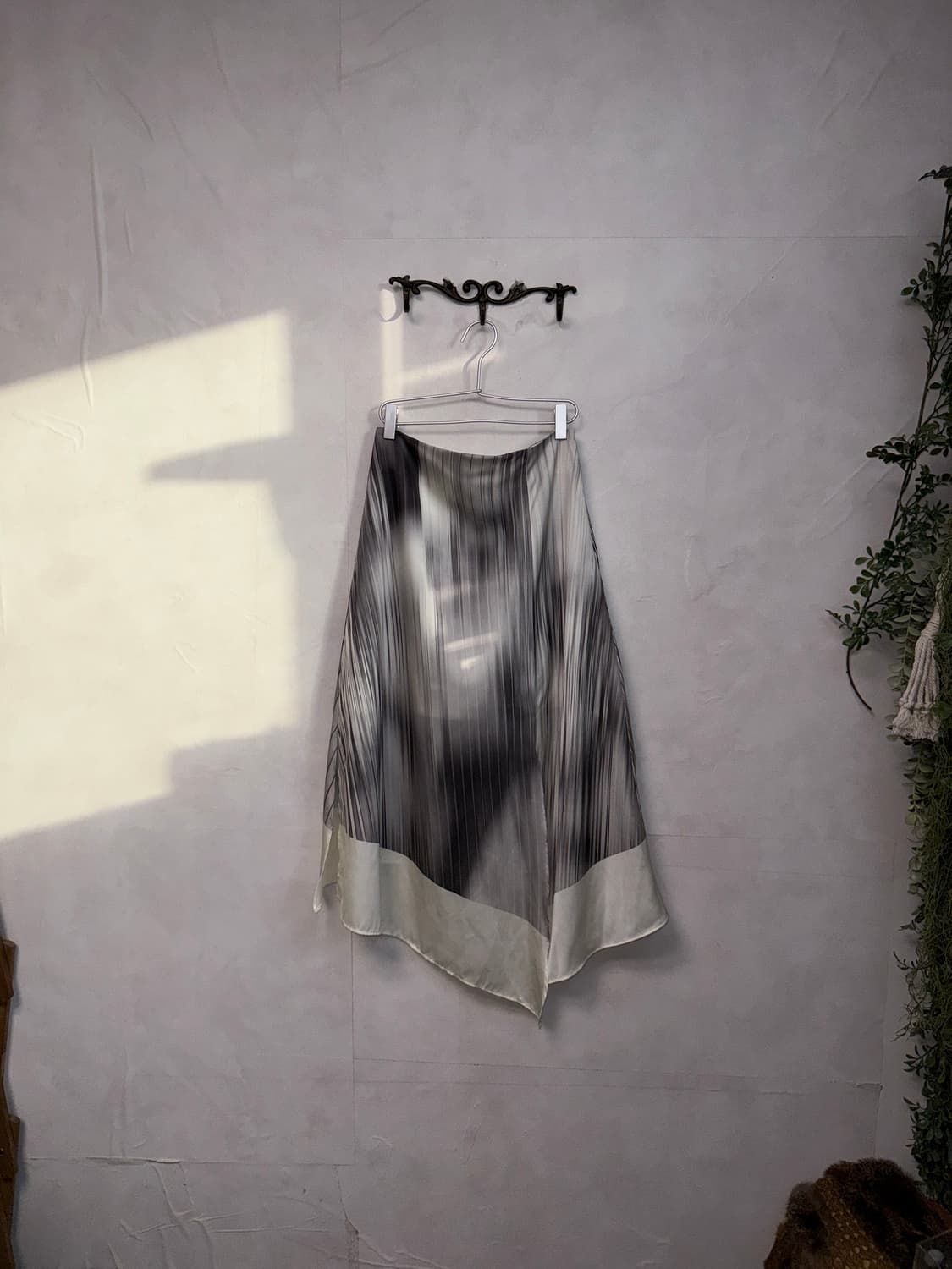 Low Classic gradient pleats printing sk 상품이미지1