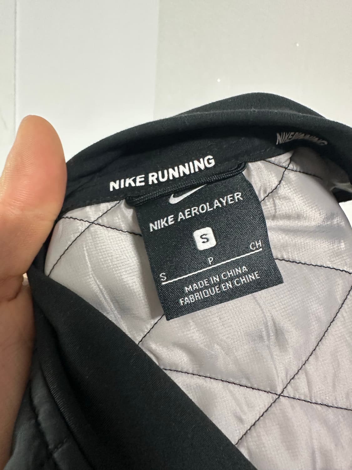 나이키 에어로레이어 베스트 상품이미지3