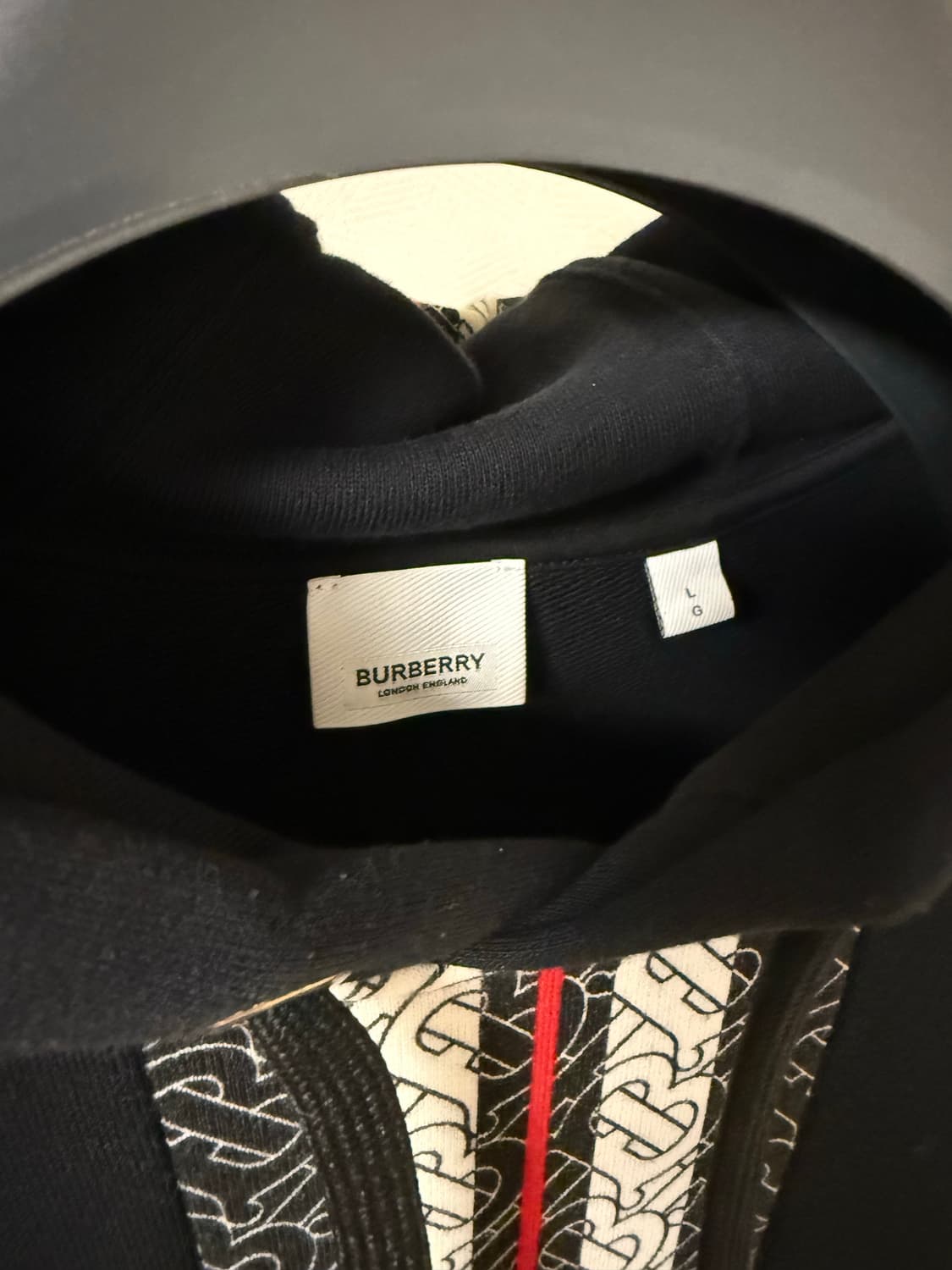 버버리 모노그램 블랙 후드티 L 상품이미지3