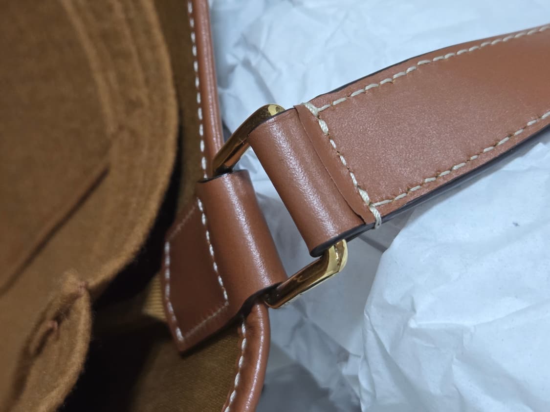 셀린느 트리오페 버킷백 Tan Small Size  상품이미지6
