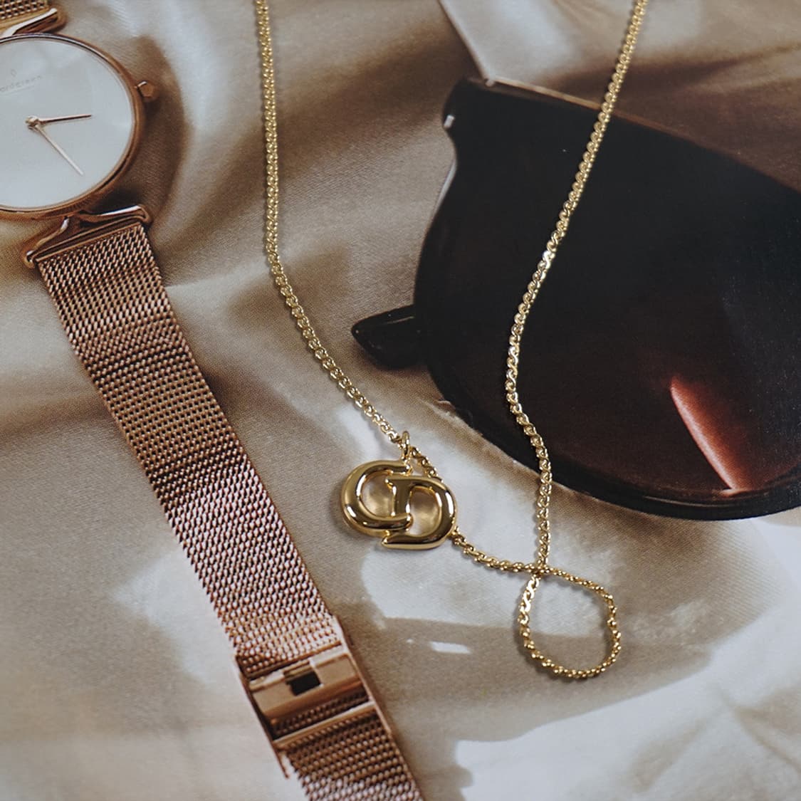 디올 CD로고 예리 목걸이 상품이미지4