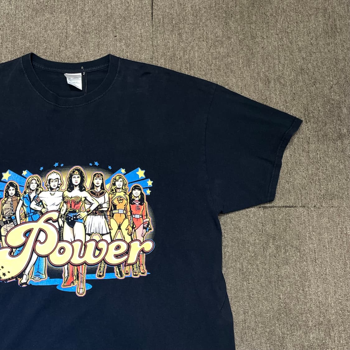 (2XL) 빈티지 원더우먼 프린팅 반팔티 상품이미지4
