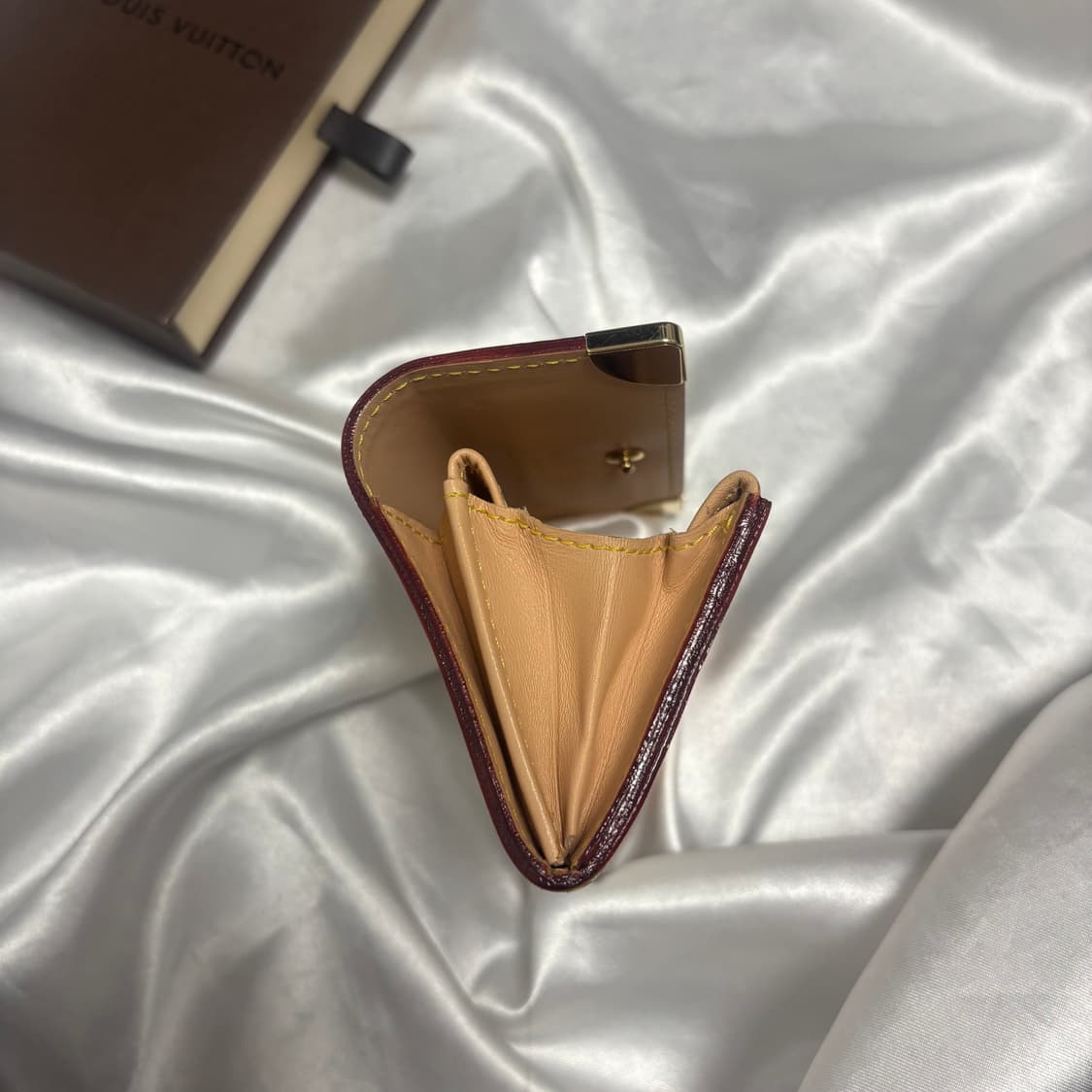 루이비통 무라카미 멀티컬러 카드 지갑 상품이미지8