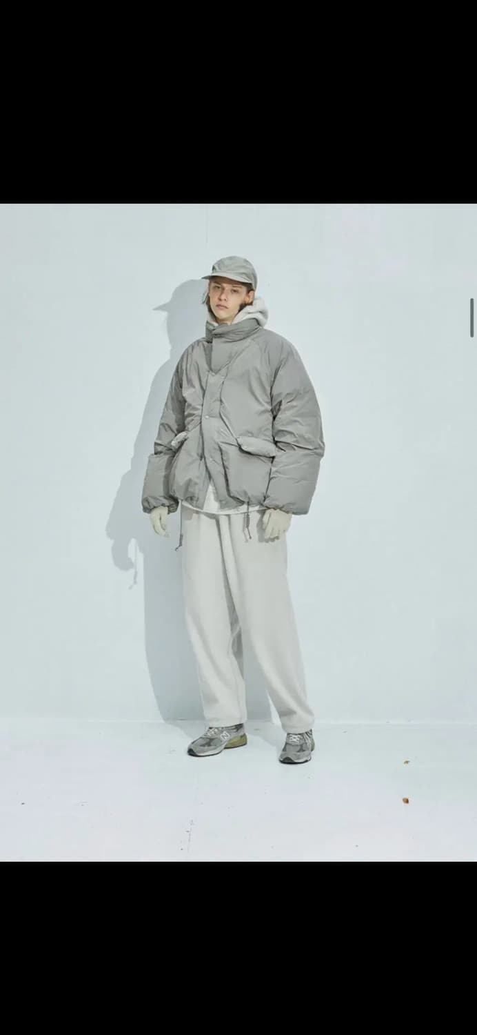 토마스모어 시티 숏 다운 패딩 판매합니다 상품이미지3