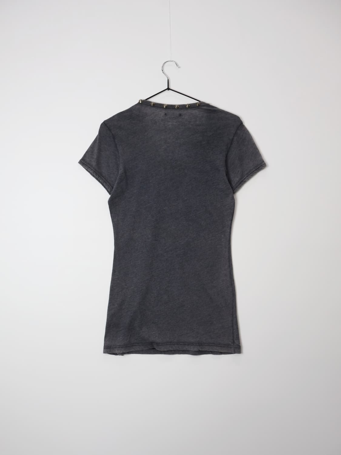 Made Italy Charcoal Studded Neck Tee 상품이미지6