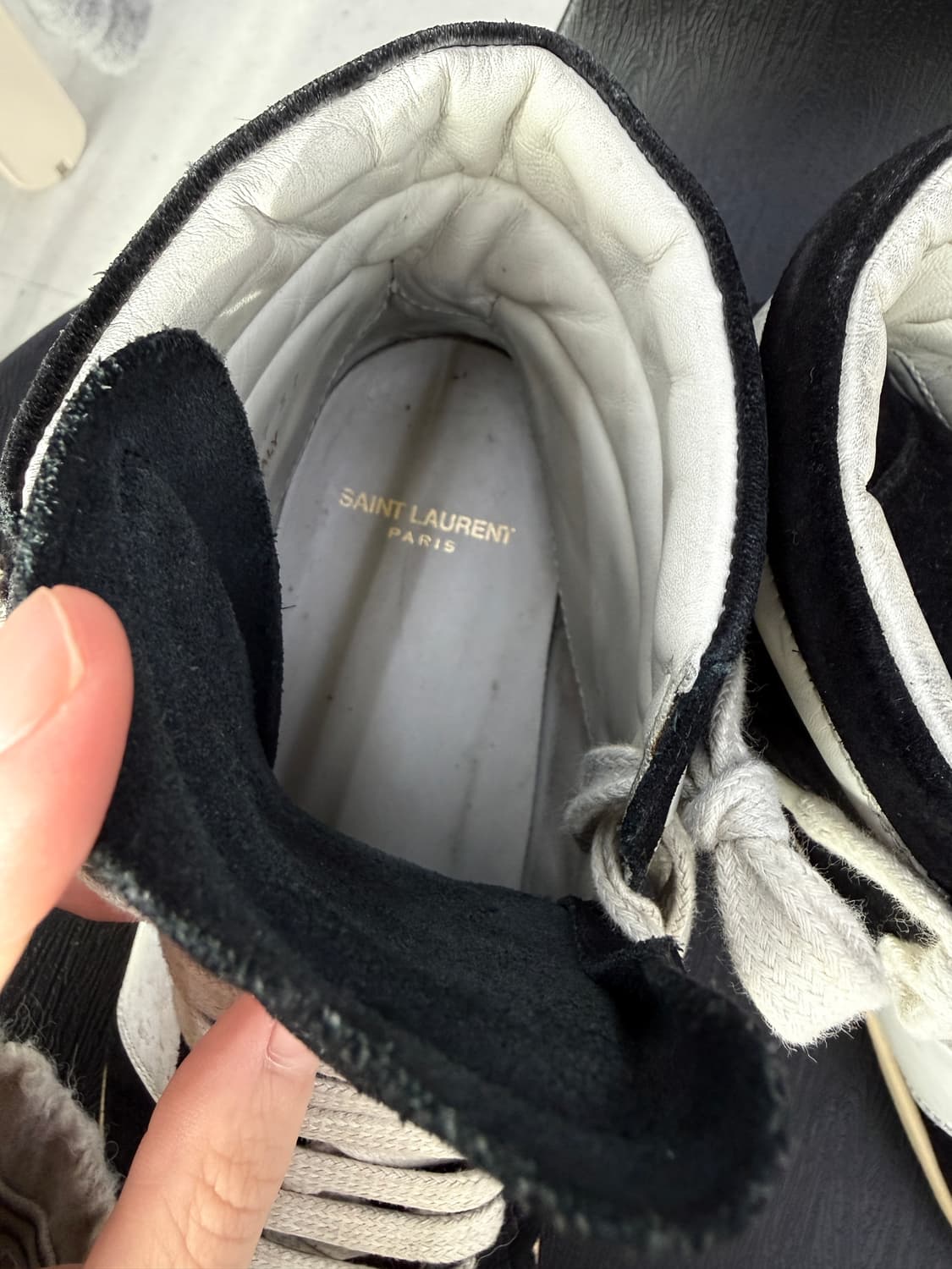 saint laurent suede sneakers 상품이미지4