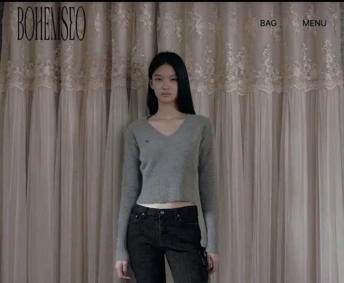 보헤미안서울. 브이넥니트 상품이미지1