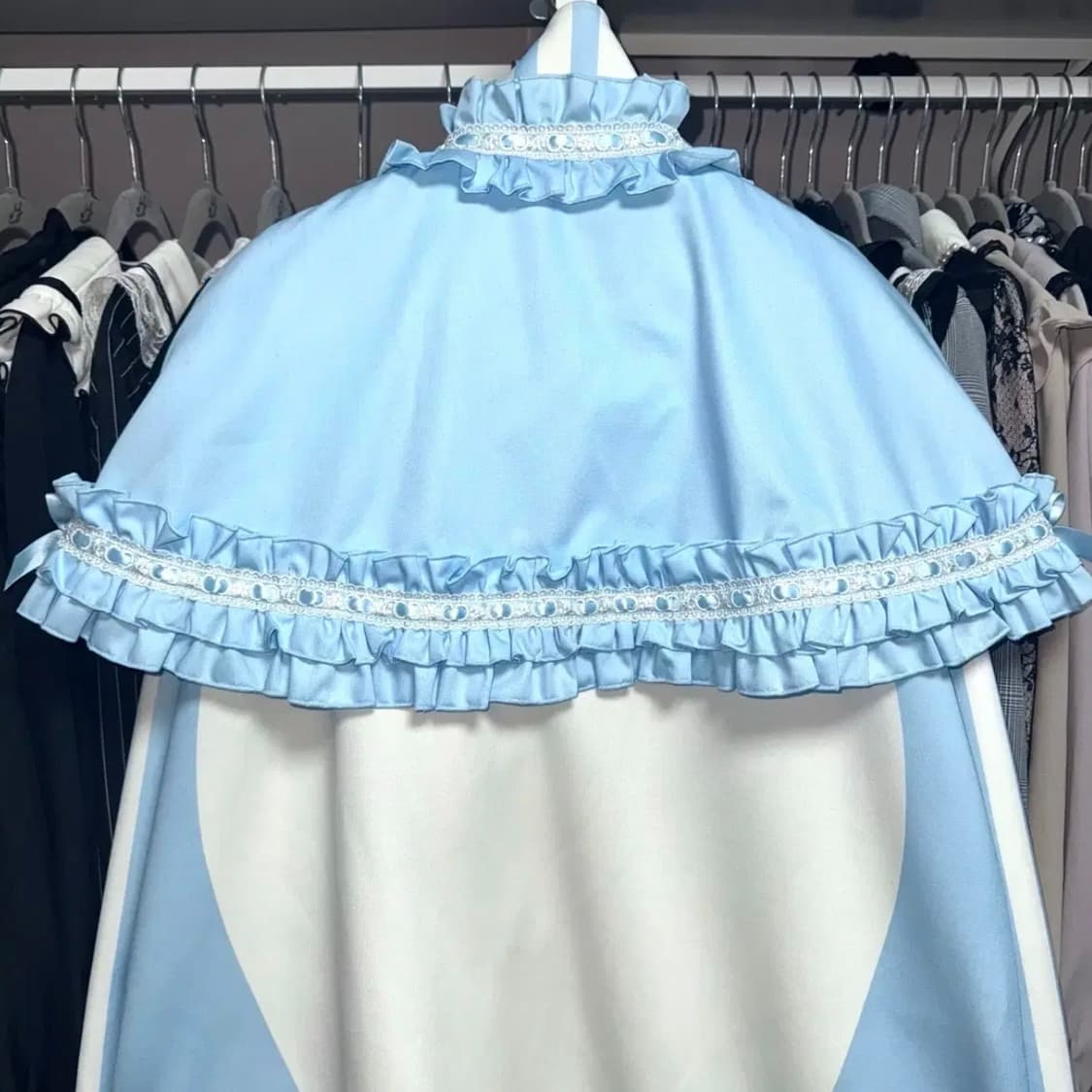 BODYLINE 바디라인 프릴 레이스 케이프 망토 상품이미지6