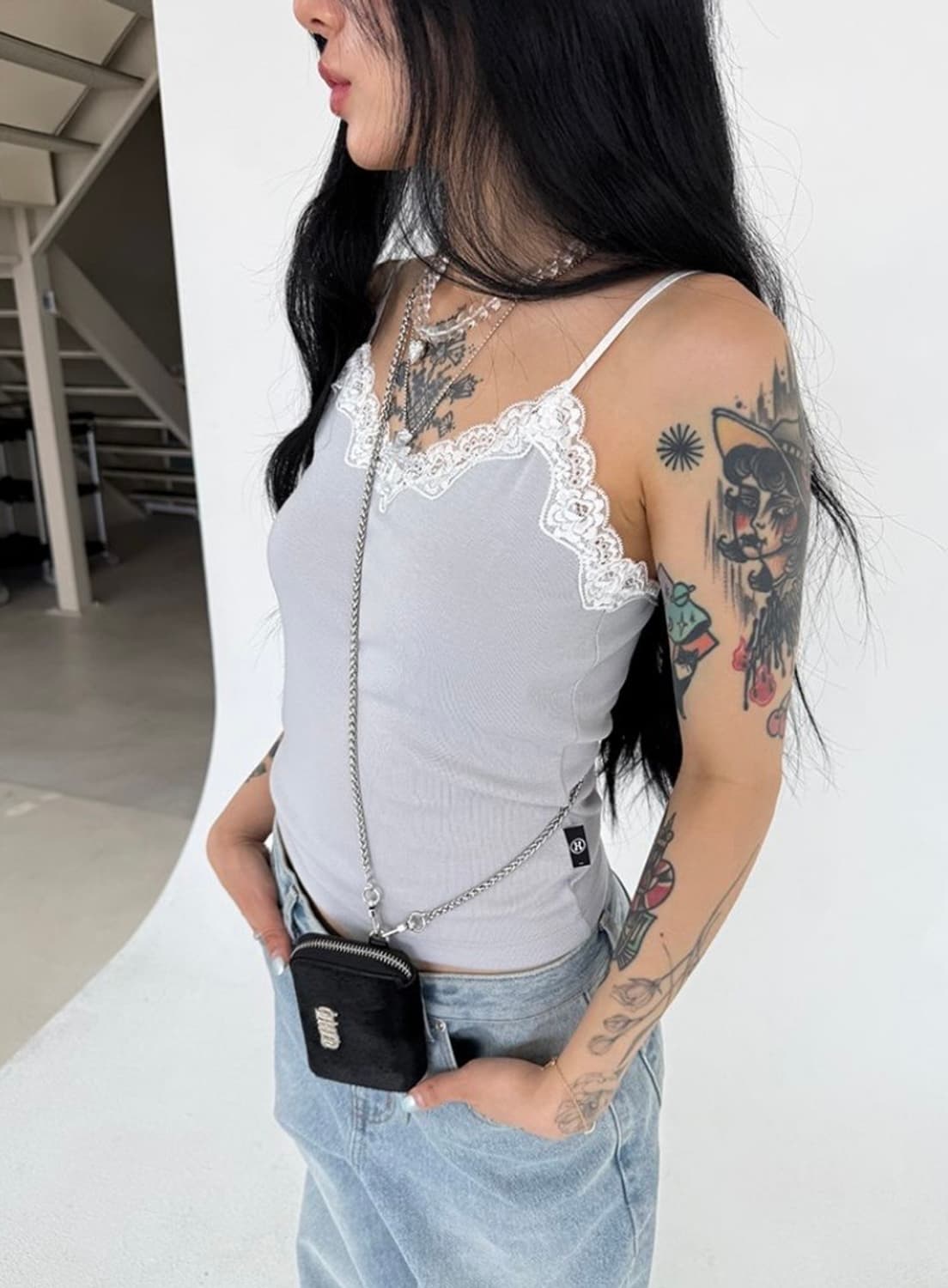 더미스테리어스호텔 레이스 베이직 탑 상품이미지2