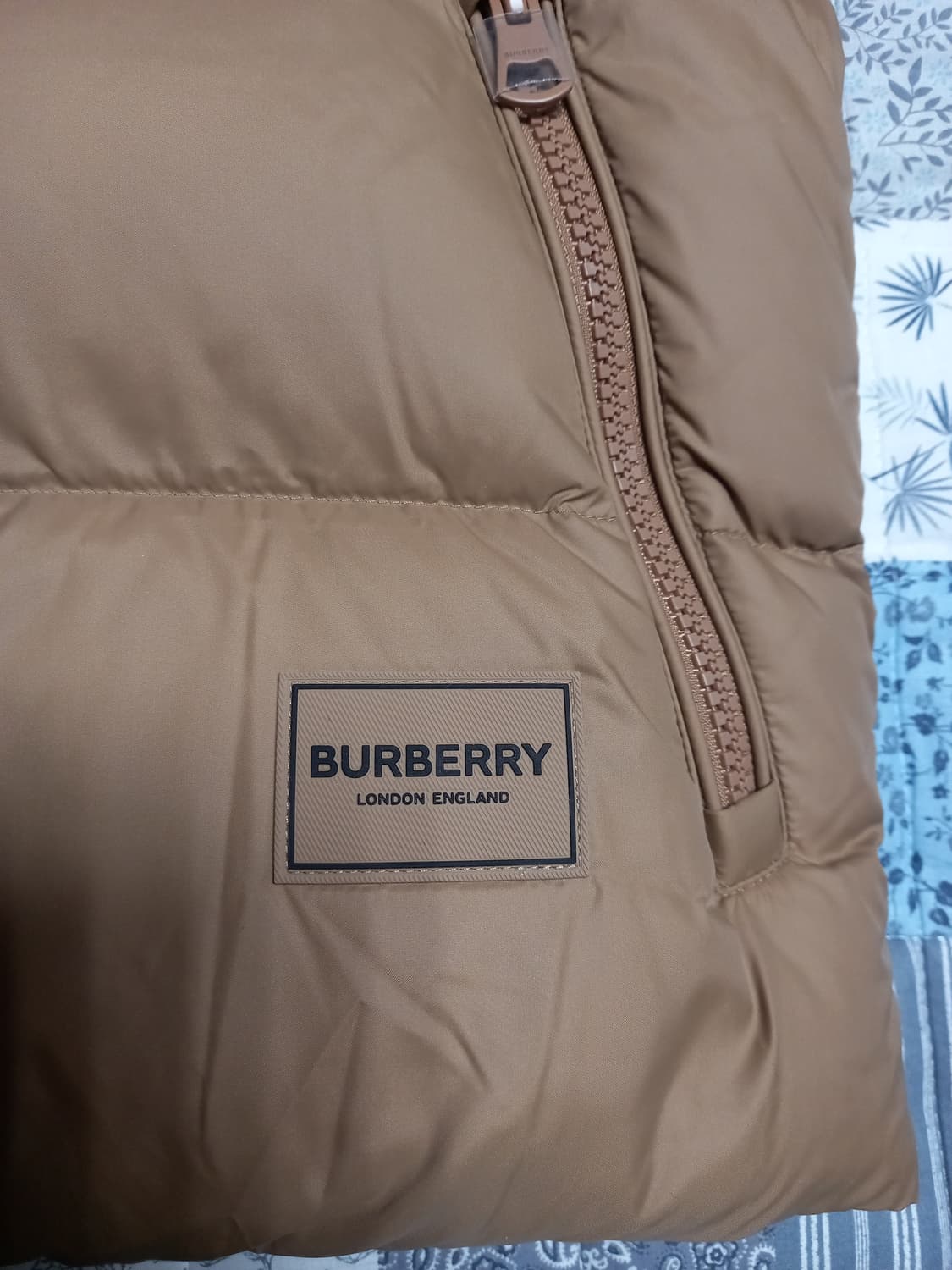 버버리  남성 패딩  카멜 L(실용100~105)  상품이미지2
