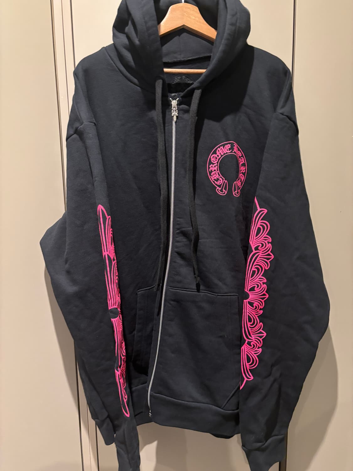 XXL 새상품 크롬하츠 홀스슈 플로랄 플리스 집업 후드 블랙 핑크 상품이미지2