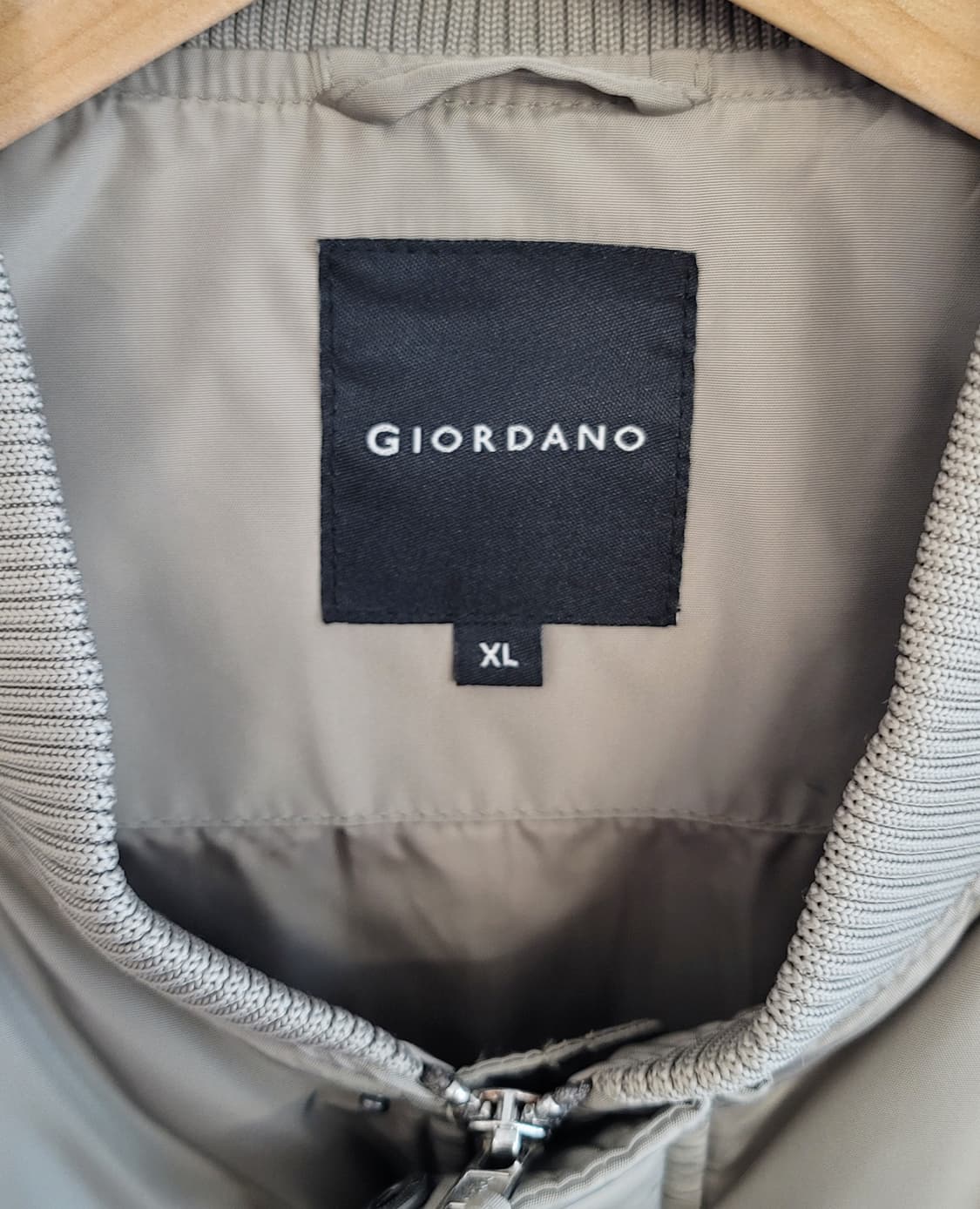 지오다노 오버핏 패딩봄버자켓(점퍼) 판매 상품이미지5