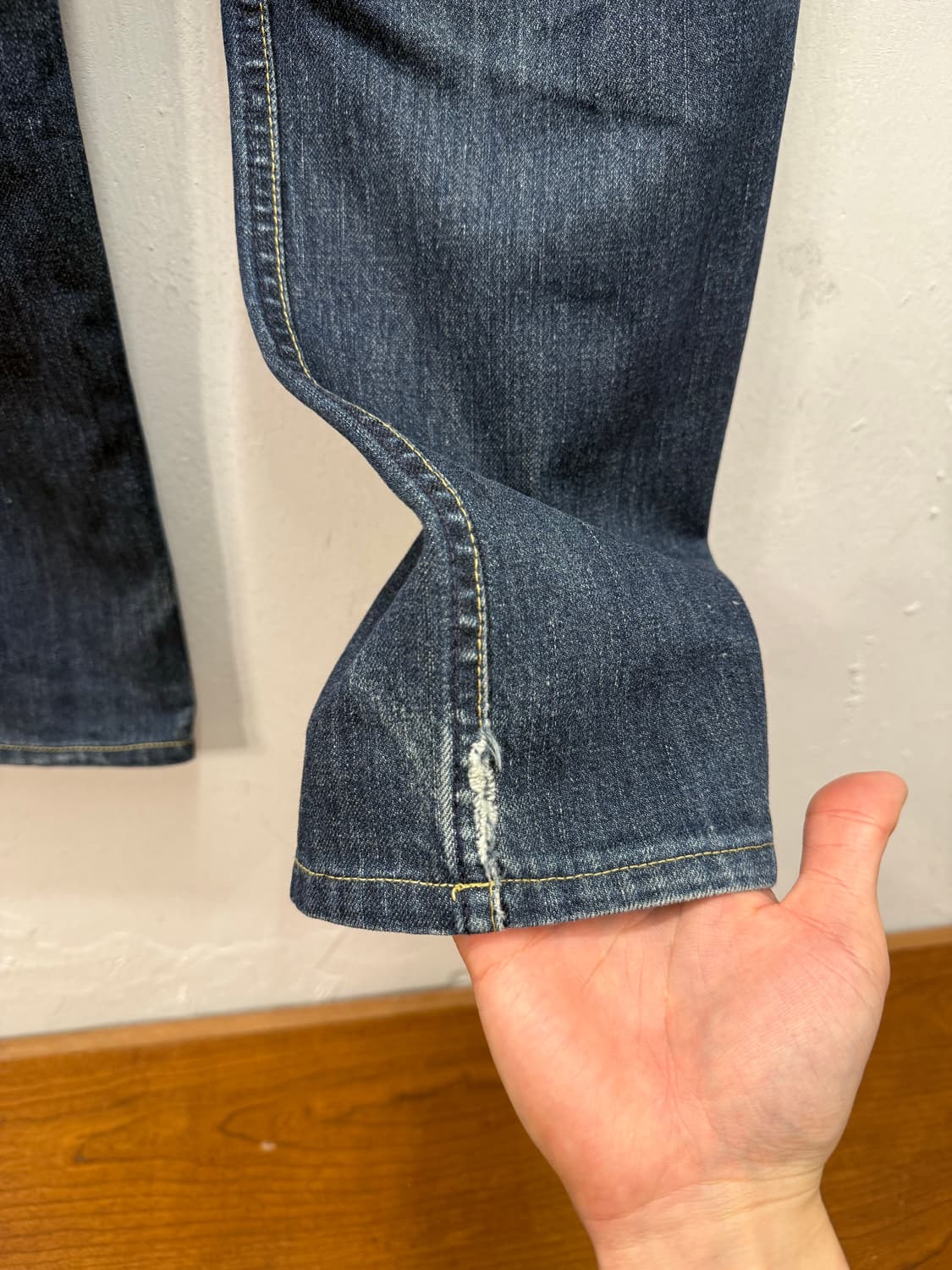 Levi's 502 Classic Straight Denim Pants 상품이미지4