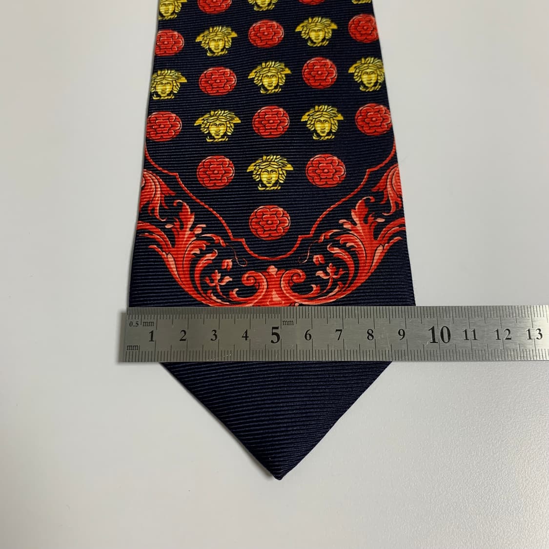 베르사체(VERSACE) 명품 모노그램넥타이 페이즐리 정장코디 최상급 상품이미지10