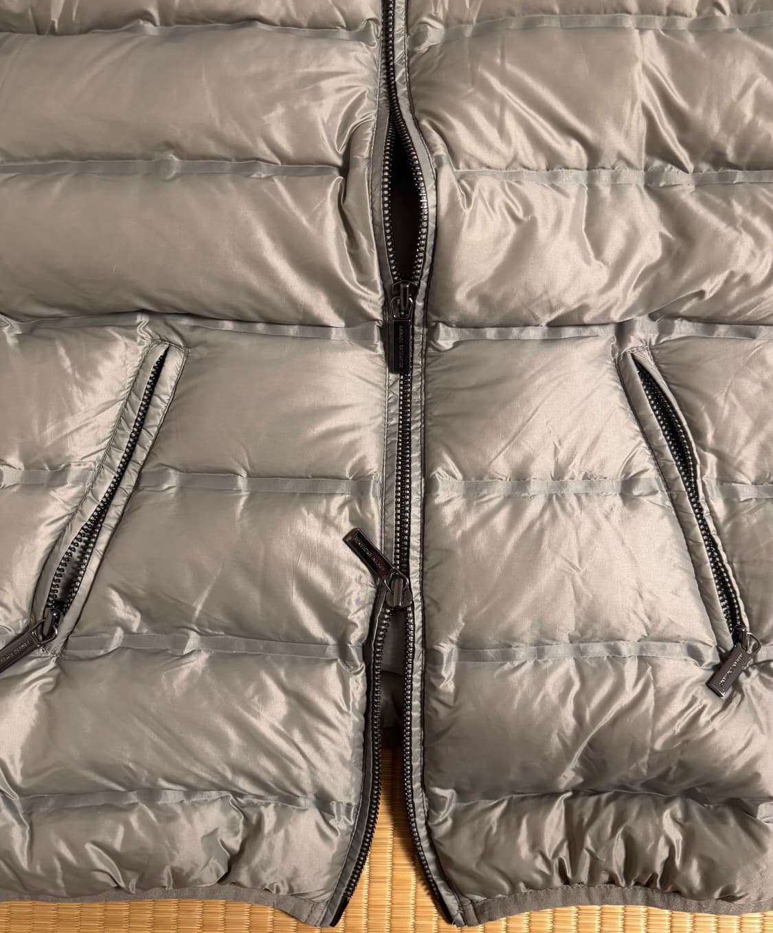 아르마니 경량패딩 상품이미지3