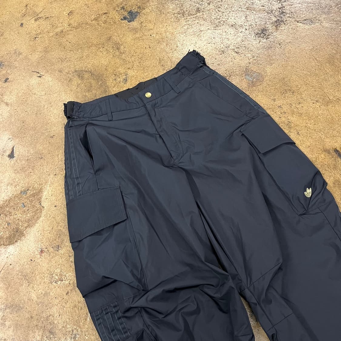 [정품/32] 아디다스 블랙 와이드 카고 팬츠 b15 상품이미지1