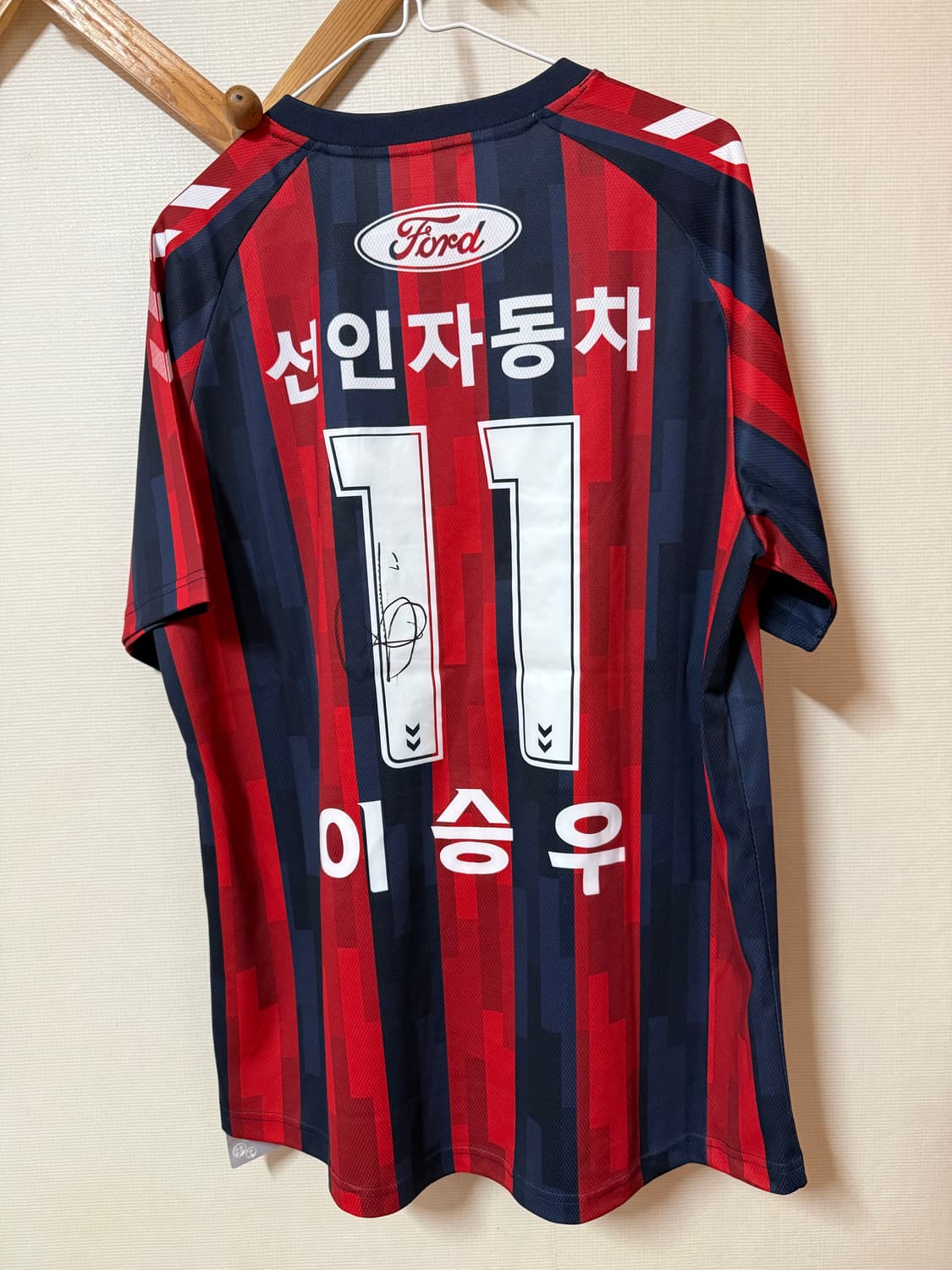 수원FC 레플리카 유니폼 뒷판 넘버 이승우 사인 4XL사이즈 새제품 상품이미지2